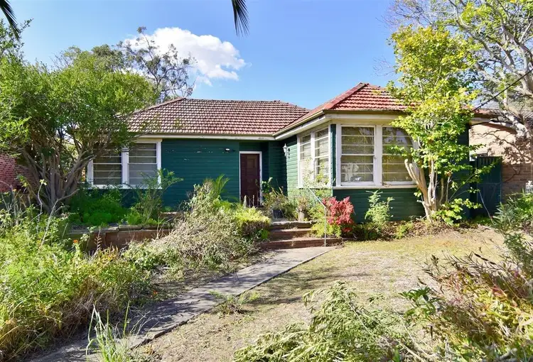 Second view of Homely house listing, 32 Kenneth Avenue, Kirrawee NSW 2232