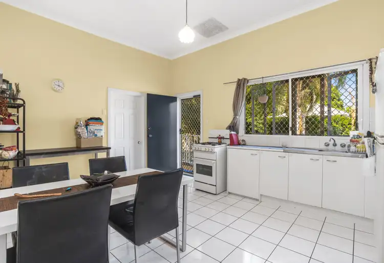 Fifth view of Homely apartment listing, 4/92 Woodville Street, Hendra QLD 4011