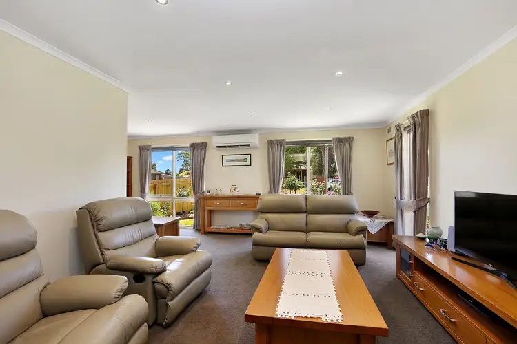 Second view of Homely house listing, 4 Dixon Court, Lara VIC 3212