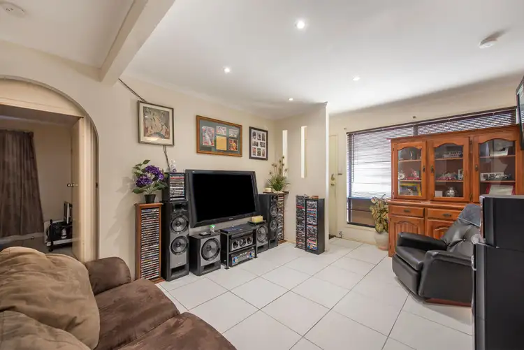 Main view of Homely house listing, 1/20 Cotswold Street, Mount Warren Park QLD 4207