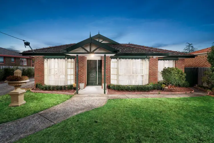 1/19 Newbigin Street, Burwood VIC 3125
