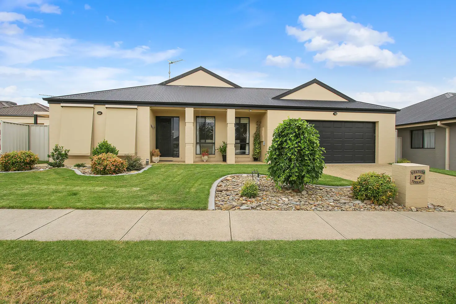 Main view of Homely house listing, 17 Birkdale Terrace, West Wodonga VIC 3690