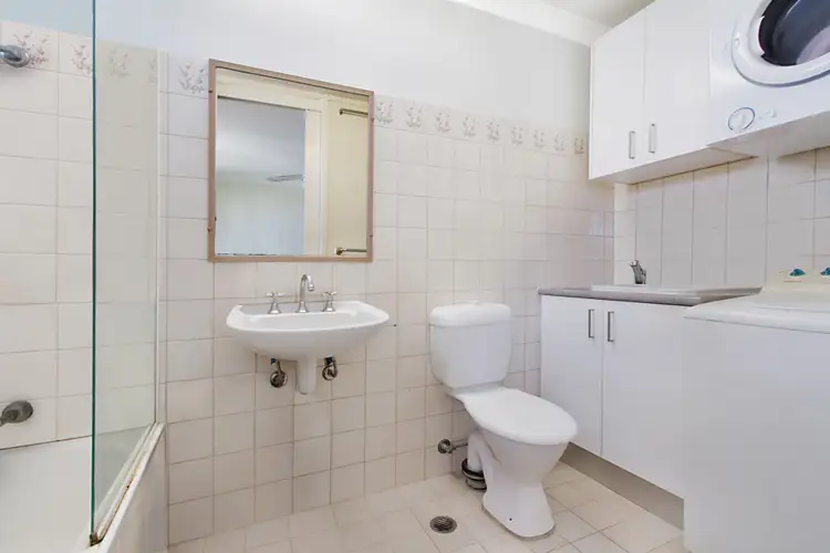 Sixth view of Homely unit listing, 9/13 Federation Avenue, Broadbeach QLD 4218