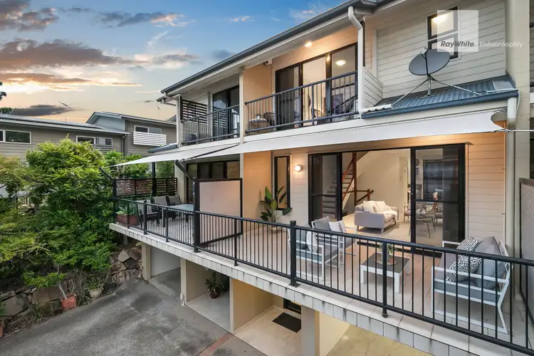 37 Cunningham Street, Taringa QLD 4068