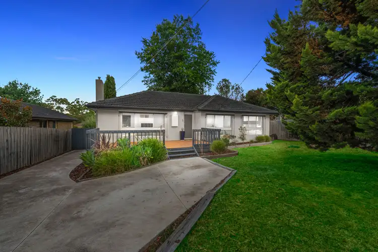14 Lyons Road, Croydon North VIC 3136