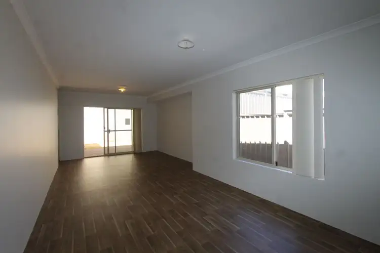 Fifth view of Homely house listing, 42 Harrogate Vista, Landsdale WA 6065