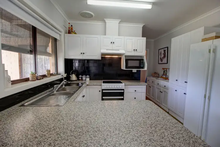 Fourth view of Homely house listing, 2 Napier Court, Berri SA 5343