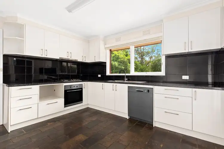 Fourth view of Homely house listing, 50 Dunvegan Crescent, Macleod VIC 3085