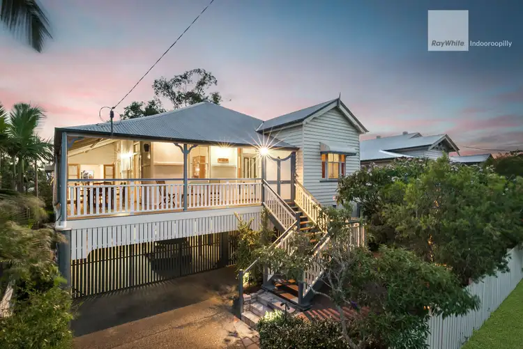 16 Broomfield Street, Taringa QLD 4068