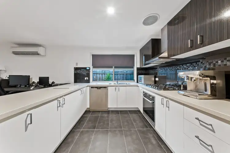 Fifth view of Homely house listing, 20 Baynton Crescent, Lynbrook VIC 3975