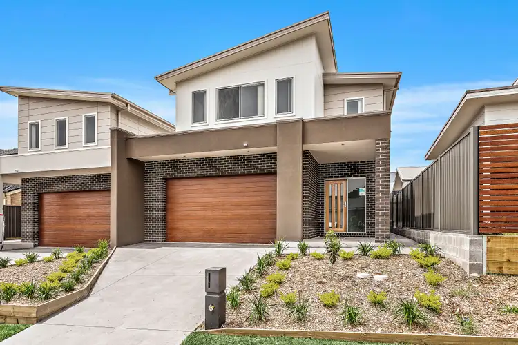 2/7 Holroyd Street, Albion Park NSW 2527