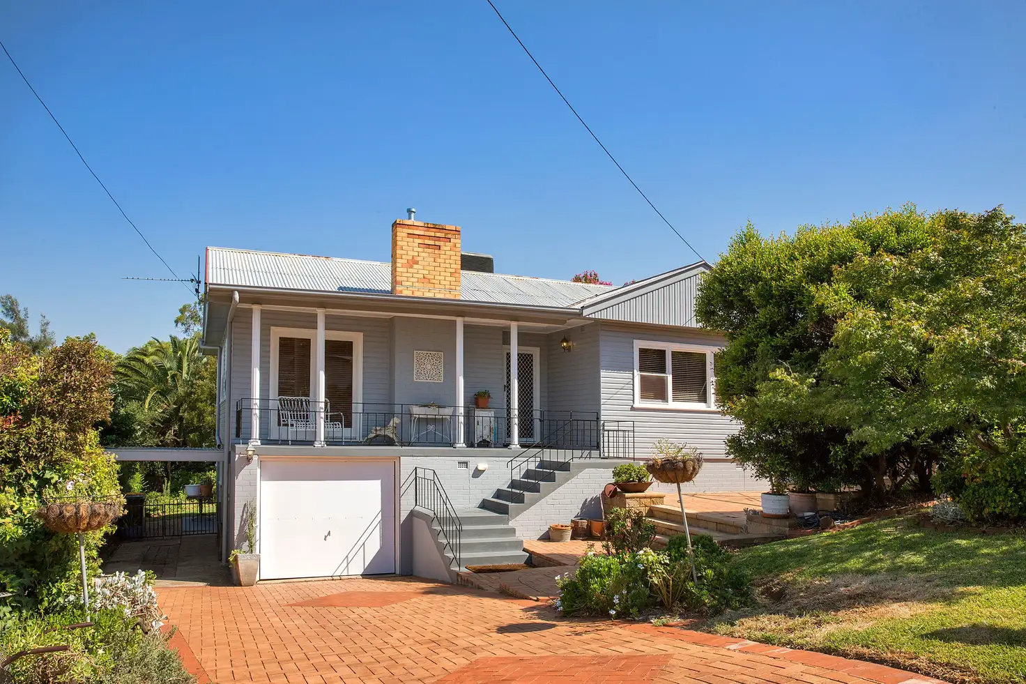Main view of Homely house listing, 8 Yarral Avenue, Tamworth NSW 2340