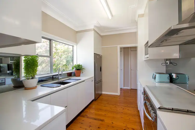 Fifth view of Homely house listing, 8 Yarral Avenue, Tamworth NSW 2340