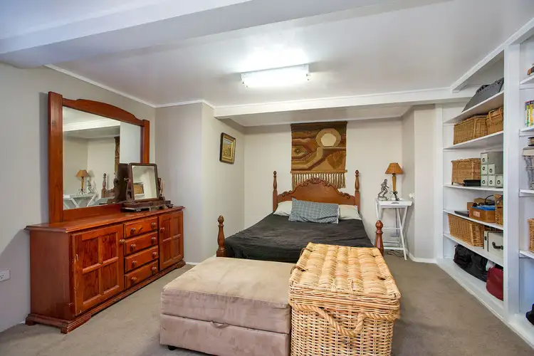Sixth view of Homely house listing, 8 Yarral Avenue, Tamworth NSW 2340