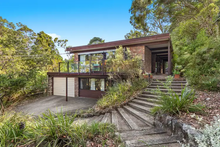 4 Solander Close, Turramurra NSW 2074