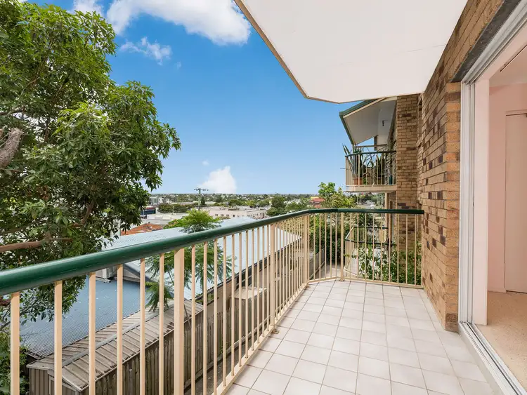 Second view of Homely unit listing, 2/16 Mountain Street, Mount Gravatt QLD 4122