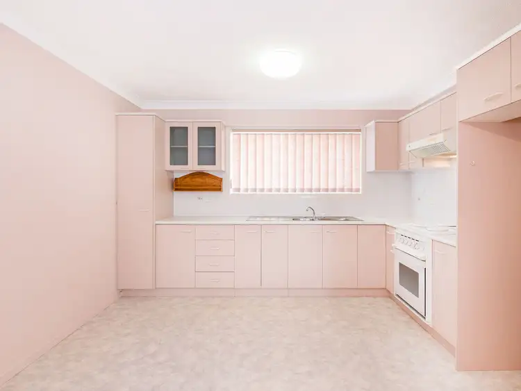 Fourth view of Homely unit listing, 2/16 Mountain Street, Mount Gravatt QLD 4122