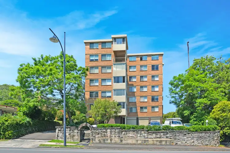 16/1 Mann Street, Gosford NSW 2250