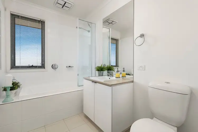 Sixth view of Homely townhouse listing, 27 Brunton Crescent, Mulgrave VIC 3170