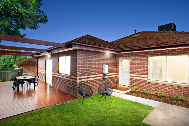 2/5 Highland Avenue, Oakleigh East VIC 3166