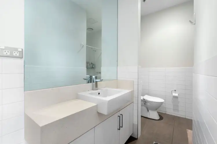 Fifth view of Homely apartment listing, 8/45 Railway Avenue, Oakleigh VIC 3166