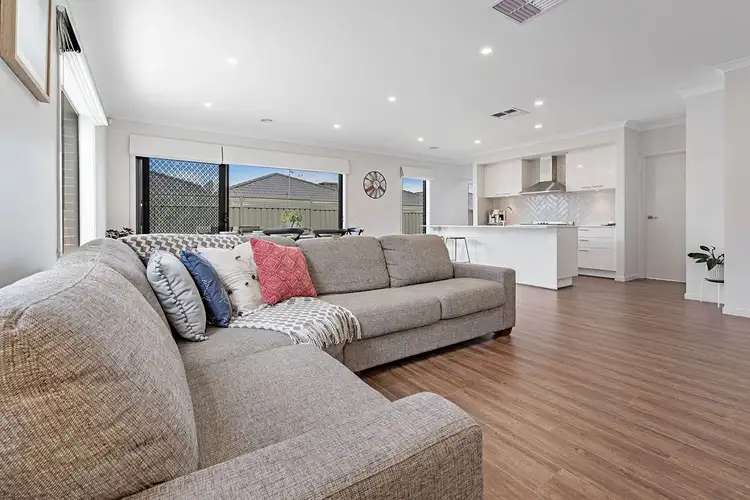Fifth view of Homely house listing, 45 Debonair Parade, Craigieburn VIC 3064