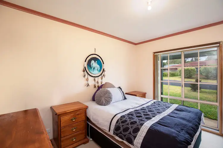 Fifth view of Homely house listing, 1 Noora Court, Mount Gambier SA 5290