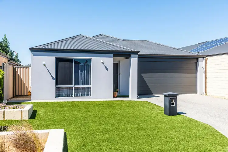 16 Elkhorn Avenue, Southern River WA 6110