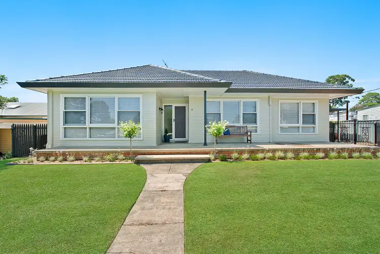 8 Raymond Terrace Road, East Maitland NSW 2323