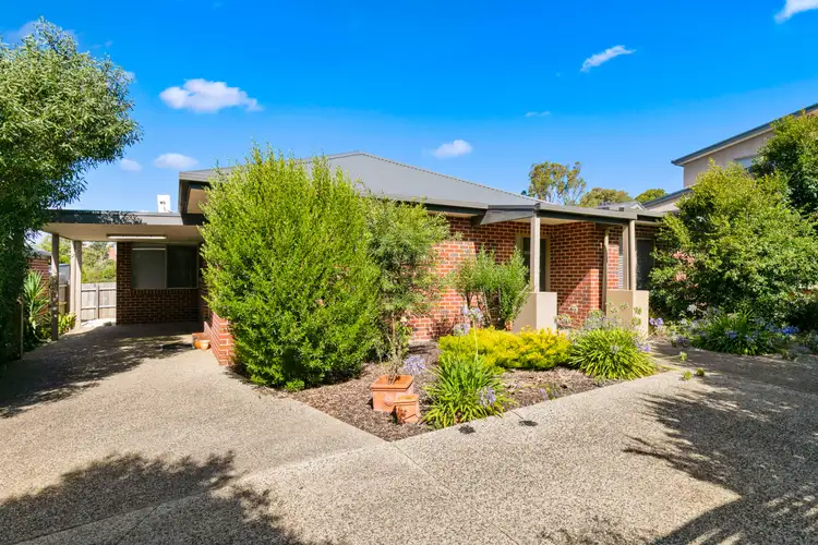 2/283 Settlement Road, Cowes VIC 3922