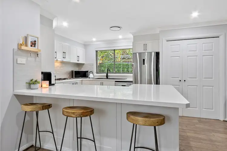 40 Andrew Thompson Drive, Mcgraths Hill NSW 2756