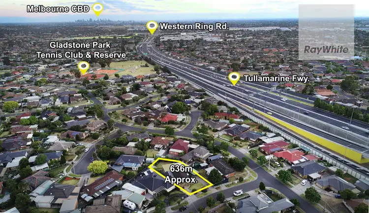 Fourth view of Homely house listing, 4 Sutton Close, Gladstone Park VIC 3043