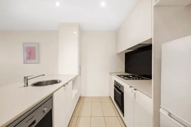 Second view of Homely unit listing, 2/2-4 William Street, Murrumbeena VIC 3163