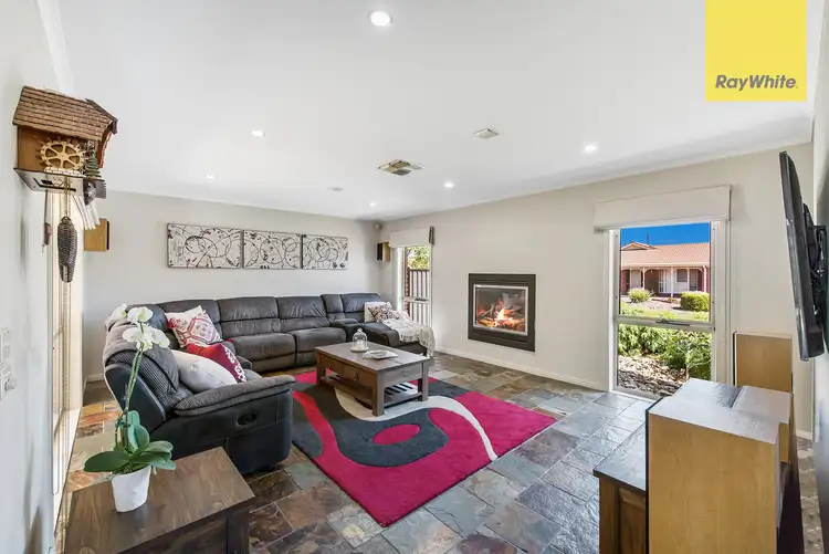 Seventh view of Homely house listing, 2 Landau Court, Taylors Lakes VIC 3038
