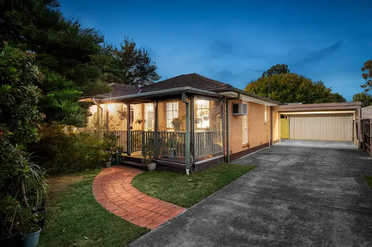 1 Lockhart Court, Kilsyth VIC 3137