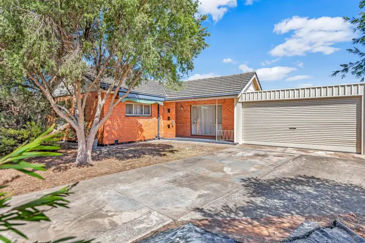 19 Raggatt Crescent, Mitchell Park SA 5043