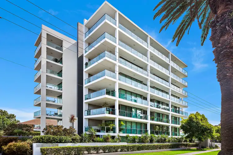 Main view of Homely unit listing, 4/19-21 Gipps Street, Wollongong NSW 2500