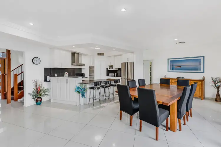 43 Southaven Drive, Helensvale QLD 4212