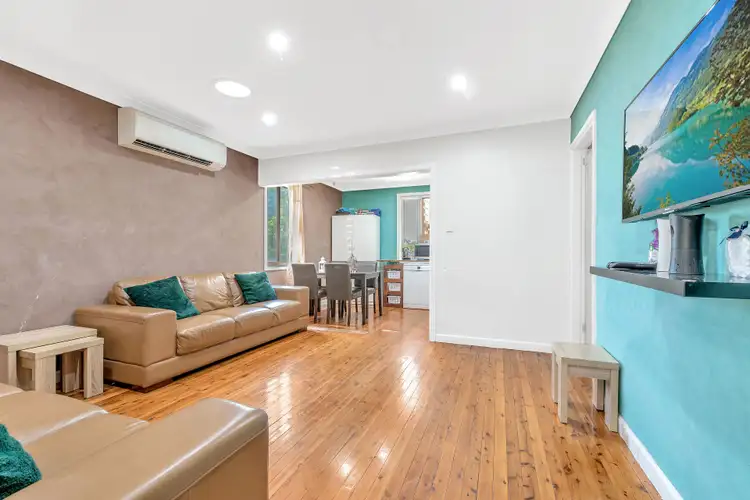 Second view of Homely house listing, 6 Leigh Place, Ashcroft NSW 2168