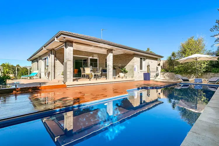 42 Southern Cross Boulevard, Shell Cove NSW 2529