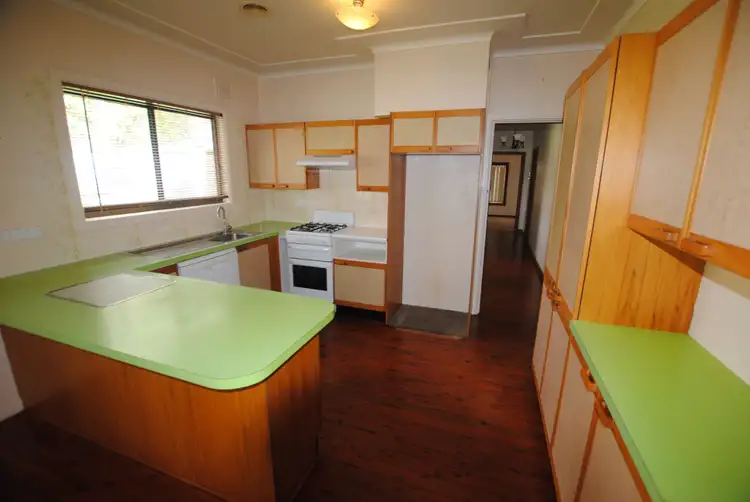 Fifth view of Homely house listing, 39 Gordon Avenue, Griffith NSW 2680