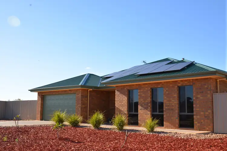 6 Kelly Court, Stirling North SA 5710