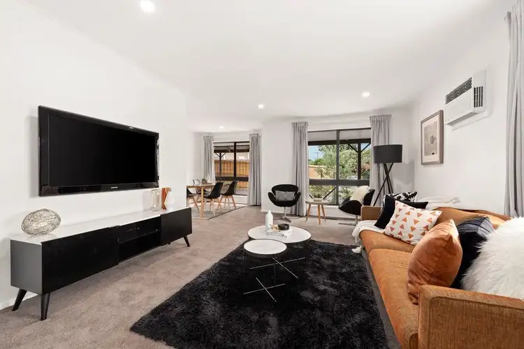 1/19 Janden Close, Knoxfield VIC 3180