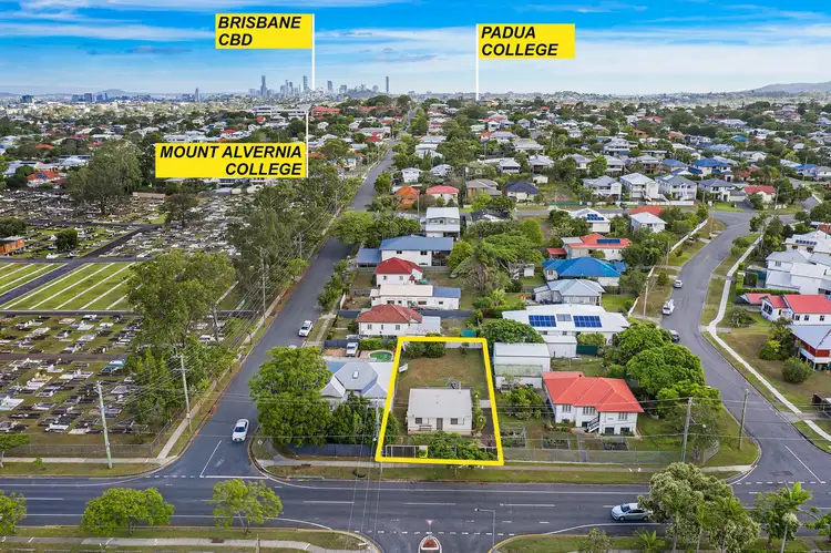 104 Kitchener Road, Kedron QLD 4031