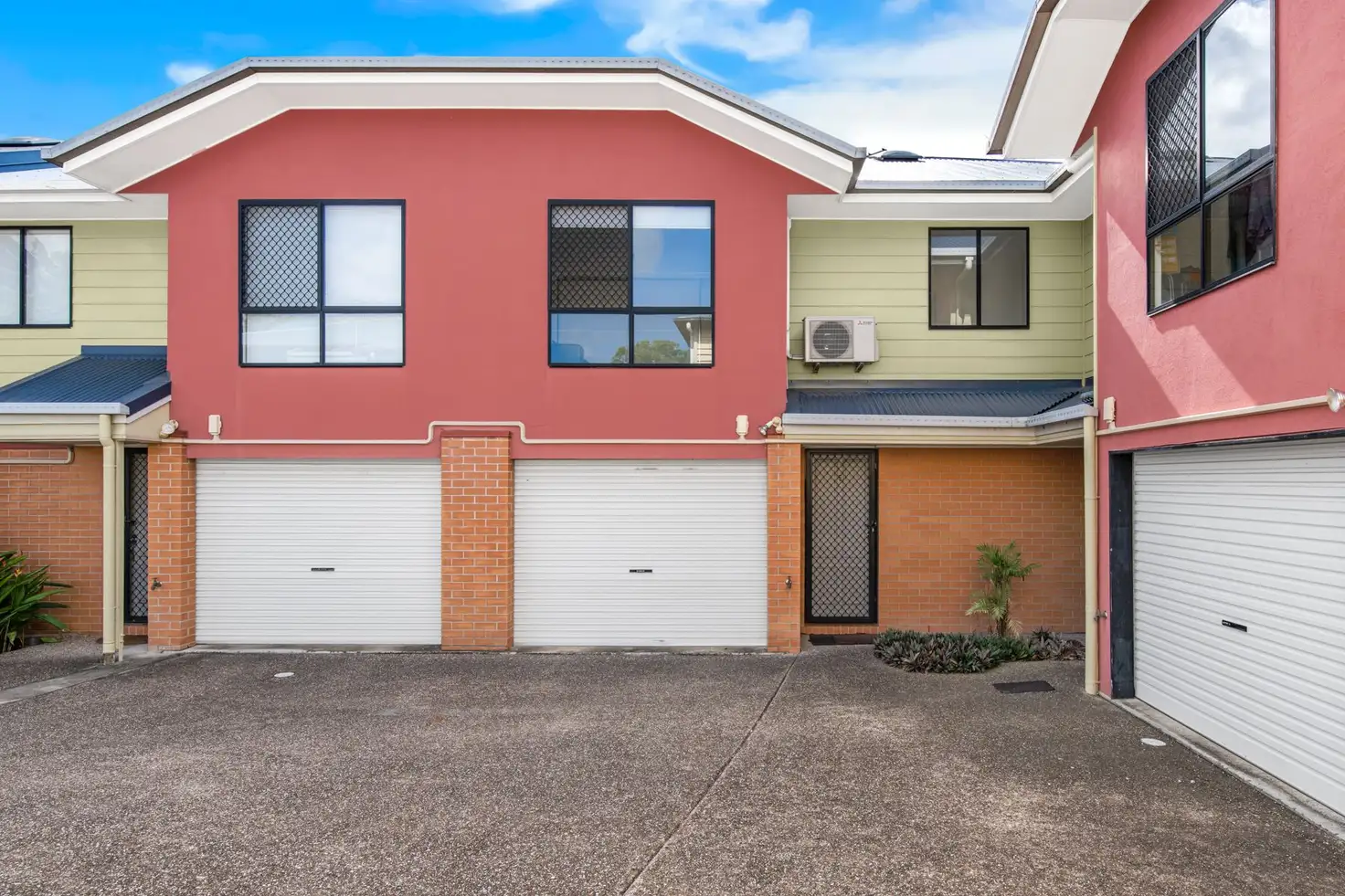 Main view of Homely townhouse listing, 5/118 Leckie Road, Kedron QLD 4031