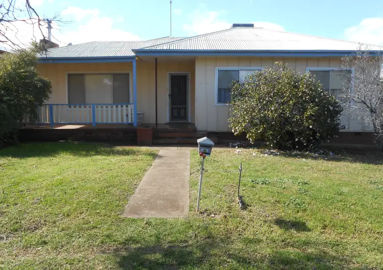 Main view of Homely house listing, 11 Wattle Street, Parkes NSW 2870