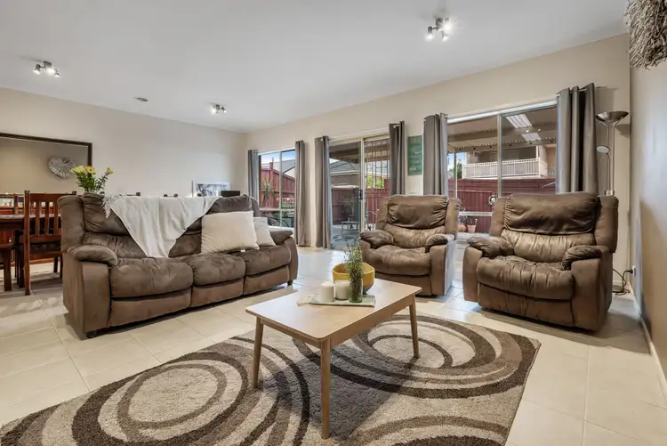 Sixth view of Homely house listing, 9 Hoxton Crescent, Craigieburn VIC 3064