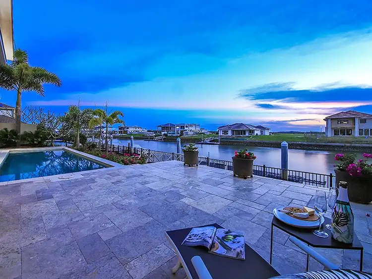 15 Windward Place (Calypso Bay), Jacobs Well QLD 4208