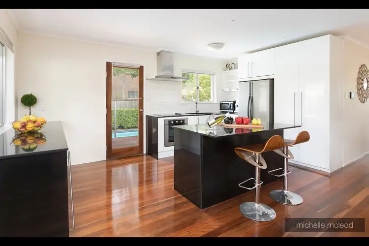 Fifth view of Homely house listing, 2 Fiona Street, Chapel Hill QLD 4069