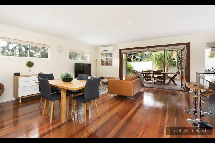 Sixth view of Homely house listing, 2 Fiona Street, Chapel Hill QLD 4069